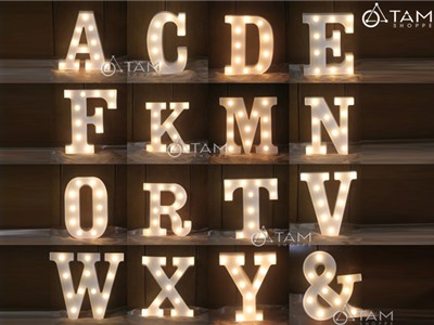 Chữ cái đèn Led cao 22cm